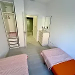 6 Personas Oceanografic Ciencias Roig Arena Apartment Valencia